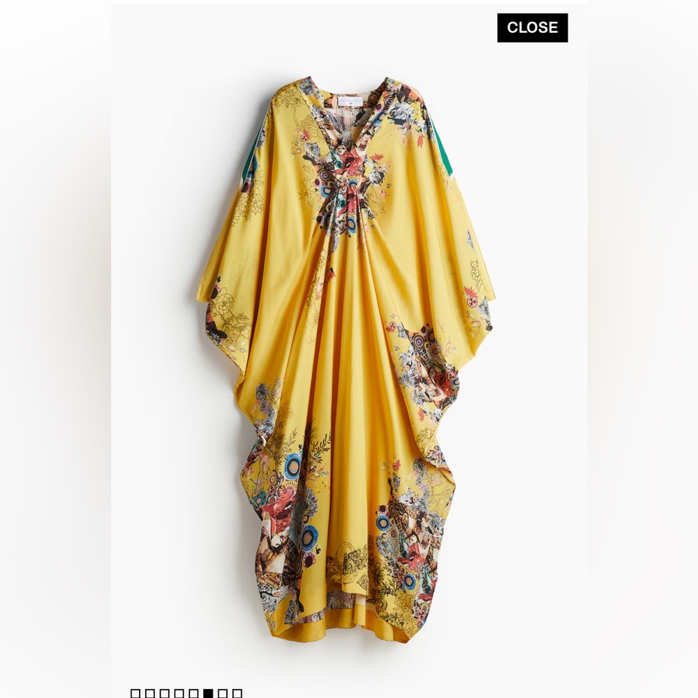 Anamika Khanna x H&M Kaftan